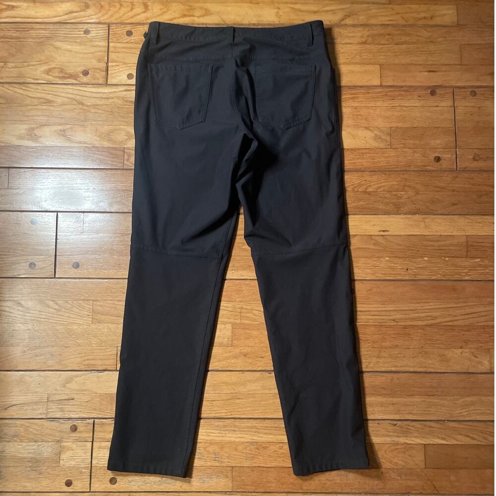 Lululemon ABC Pant Classic - Picture 3 of 15